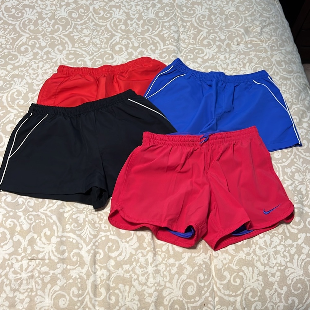 Women’s XS Shorts Bundle! 4 pairs of shorts included!